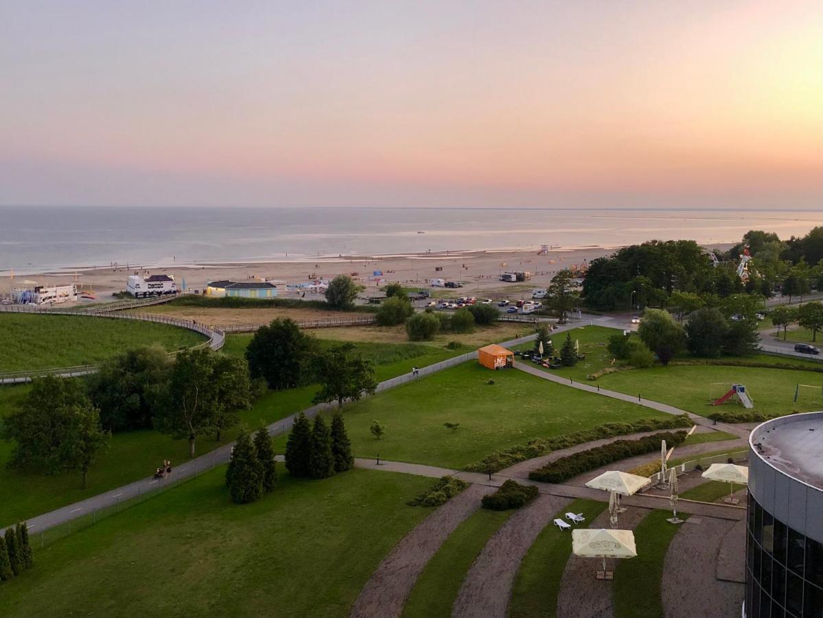 Spacious Holiday Apartment With Wifi And Parking Pärnu Buitenkant foto